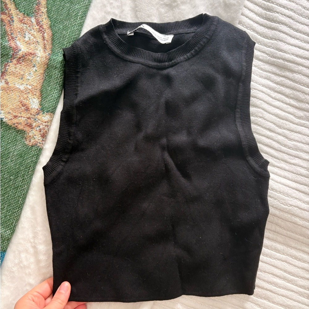 Zara Sleeveless Black Top
